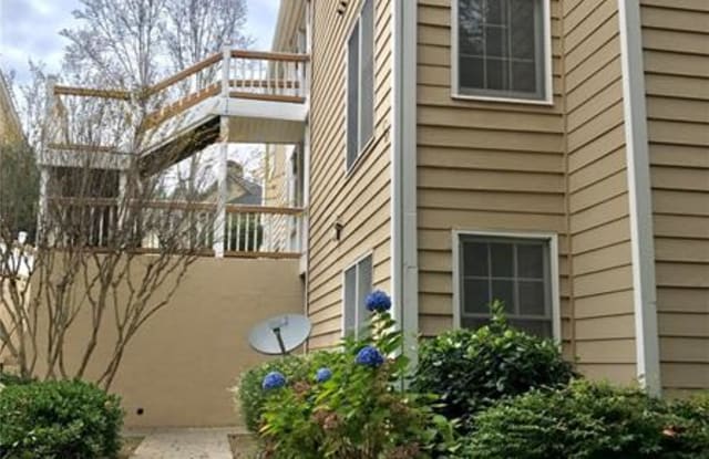 2805 Vineyard Way SE - 2805 Vineyard Way SE, Smyrna, GA 30082