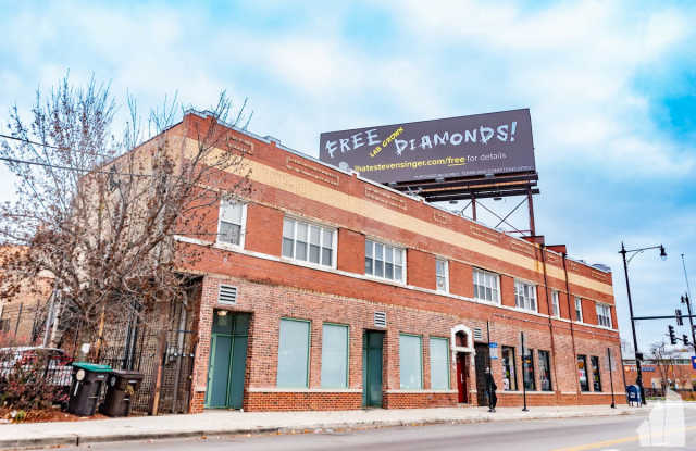 3906 West Belmont Avenue Gallery 1
