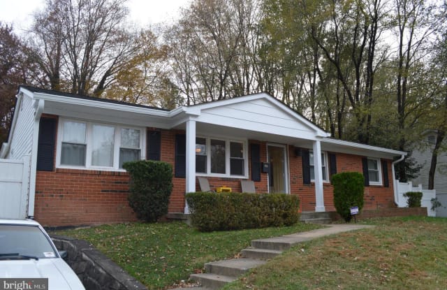 4421 KENWOOD DR - 4421 Kenwood Drive, Dale City, VA 22193