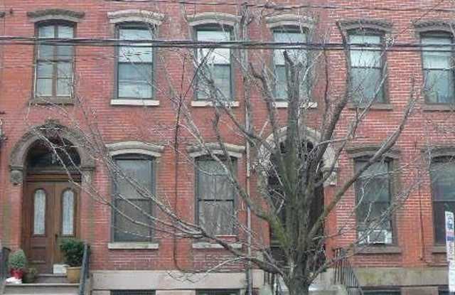 169 GRAND ST photos photos