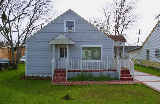 527 West 6th Street photos photos