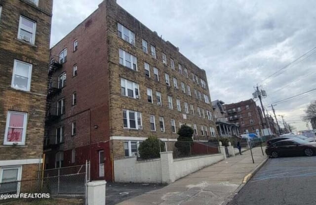 105 Gregory Avenue - 105 Gregory Avenue, Passaic, NJ 07055 105 Gregory Avenue - 105 Gregory Avenue, Passaic, NJ 07055