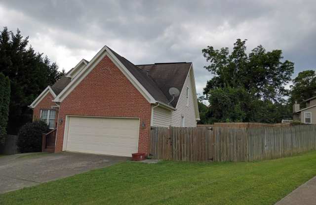 3 bedroom/2 bath Home  Johnson City, TN Gallery 3