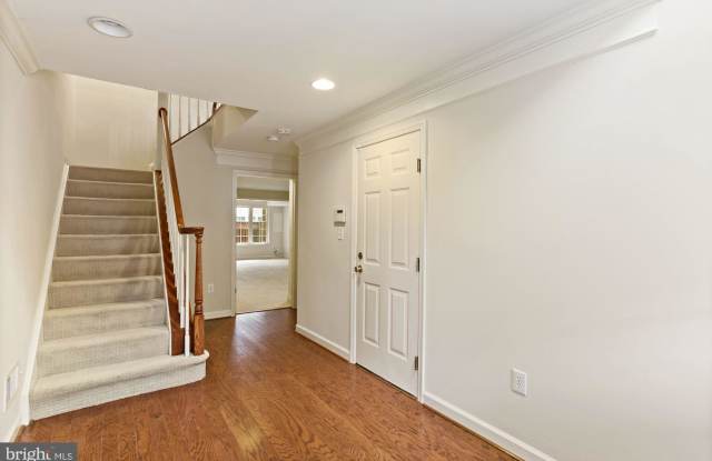 4287 PARK GREEN COURT Gallery 4