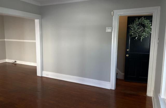854 SUMMIT GROVE Avenue Gallery 3