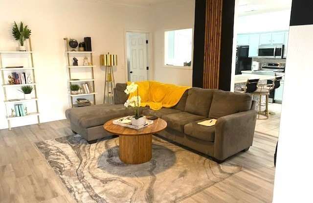 6963 SANDFIELD Drive Gallery 3