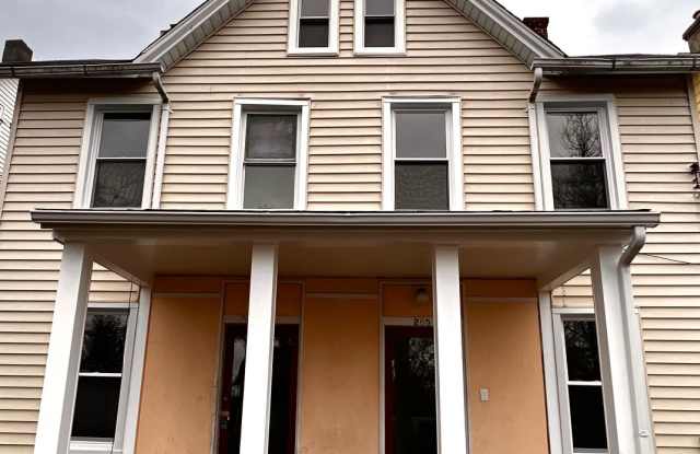 265 Mackall Street Apt. C photos photos