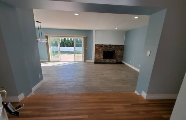 14502 Watkins Dr Gallery 3