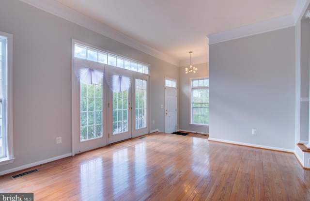 25130 CUTGRASS Terrace Gallery 3