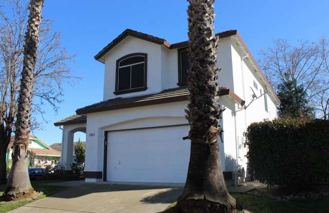 1902 Ajay Drive Gallery 2