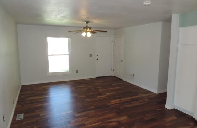 12824 W Roanoke Place Gallery 4