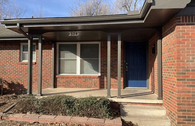324 Barbour Avenue - 324 Barbour Avenue, Norman, OK 73069