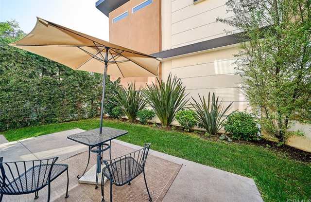 2408 Harriman Lane Gallery 4