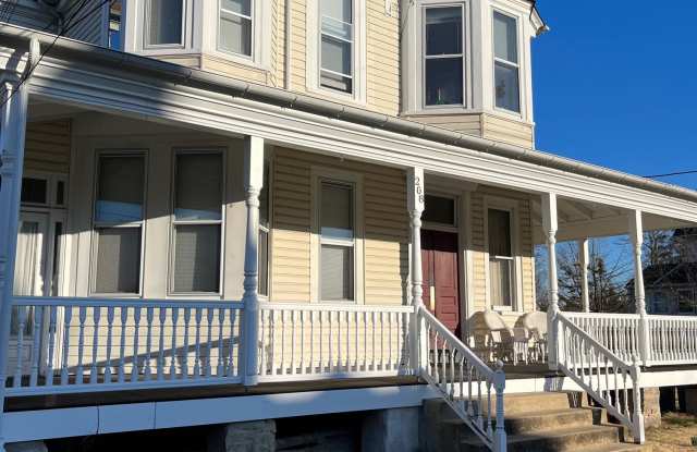 208 Summit Avenue photos photos
