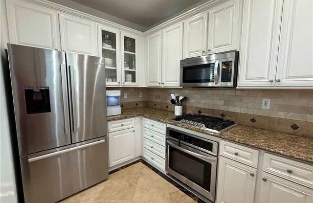 8 Amy Way photos photos