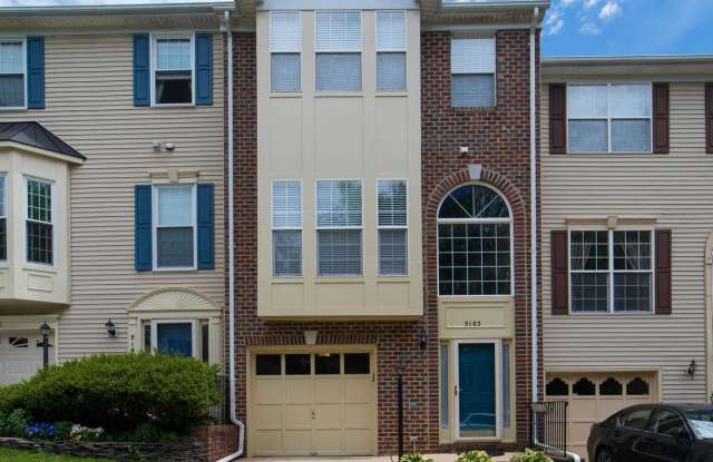 5185 BALLYCASTLE CIRCLE - 5185 Ballycastle Circle, Kingstowne, VA 22315