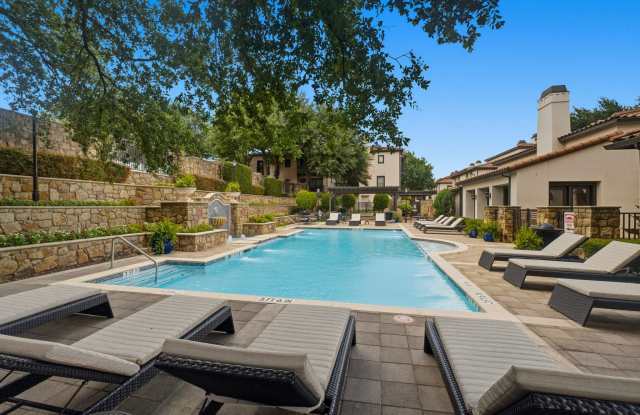 Estancia Townhomes Gallery 2