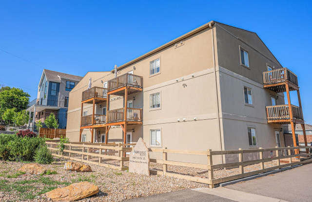 Quiet Ground-Floor Condo in Beautiful Arvada - AVAILABLE NOW!! photos photos