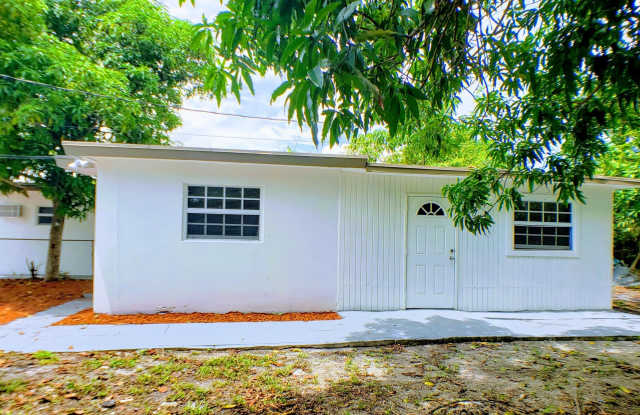 1220 NW 1st Avenue photos photos