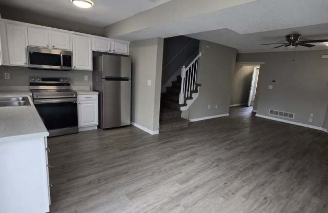 Renovated Duplex for rent photos photos