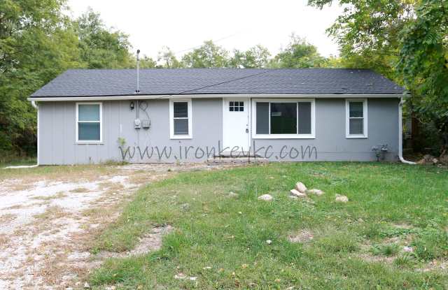 5231 North Merrimac Avenue photos photos