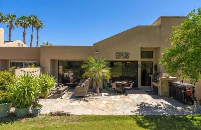 20 Mission Court photos photos