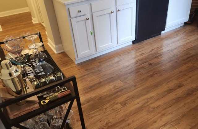 HOT NORTH END LISTING!!! photos photos