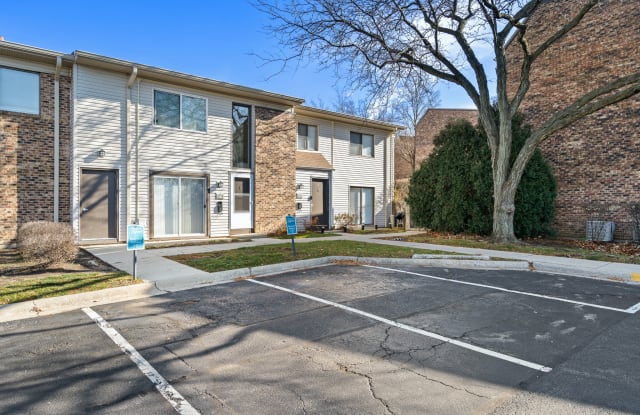 The Townhomes at Highcrest Gallery 2