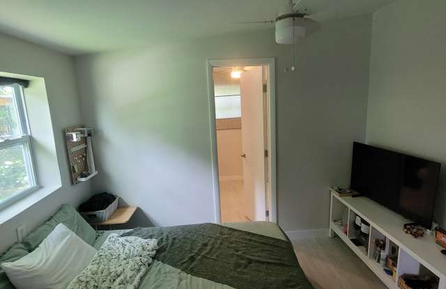 2517 Sw 32nd Ave photos photos