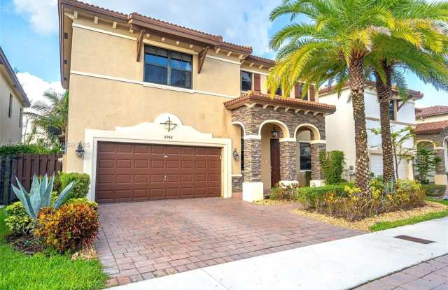 9942 NW 86th Ter photos photos