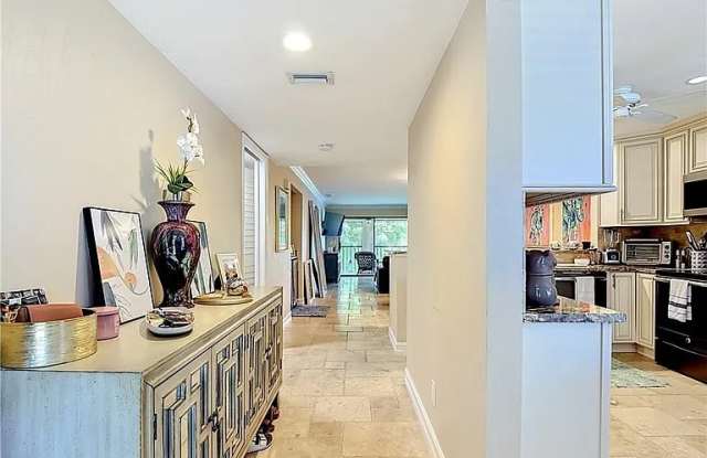 800 Misty Pines Cir Gallery 3