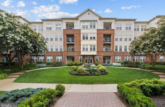 2540 KENSINGTON Gardens unit: 204 photos photos