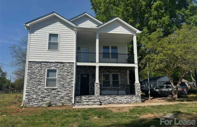 1008 Rockland Circle photos photos