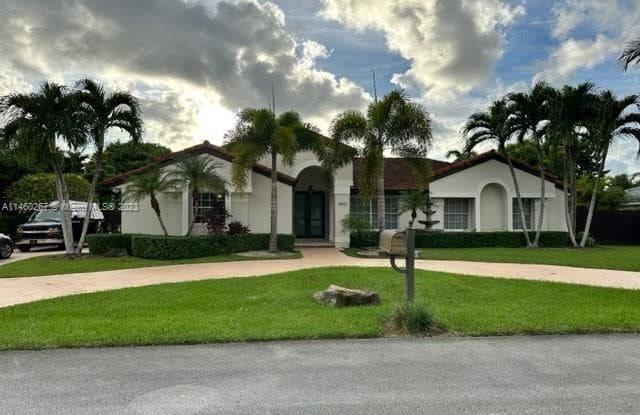 16142 SW 155th Ave - 16142 Southwest 155th Avenue, Richmond West, FL 33187