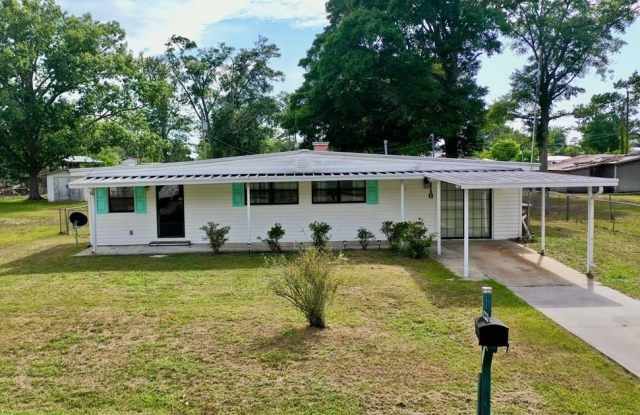 118 Bellamy Cr photos photos