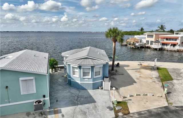 10701 S Ocean Drive unit: 918 photos photos