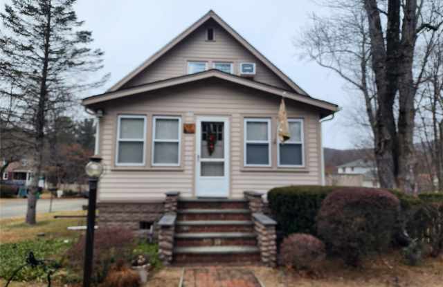 10 Rockland Avenue - 10 Rockland Avenue, New City, NY 10956
