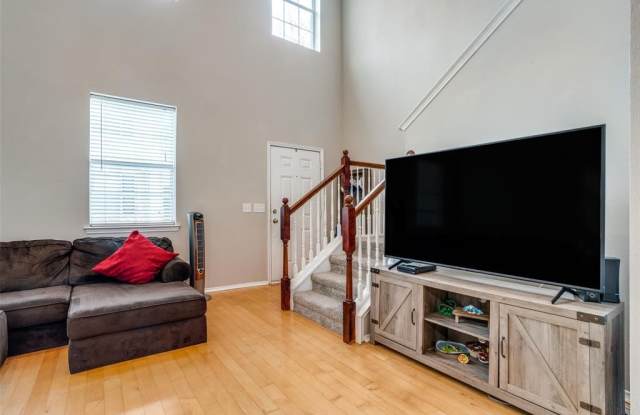 3024 Stone Forest Circle Gallery 3