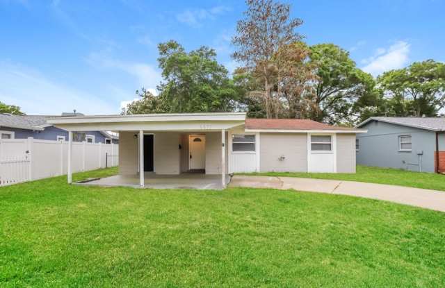 5577 89th Avenue photos photos