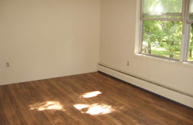 641 S Woodward St photos photos