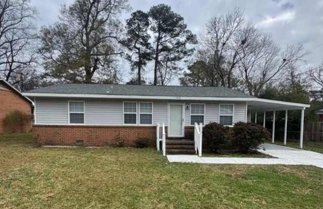 123 Arthur Court photos photos