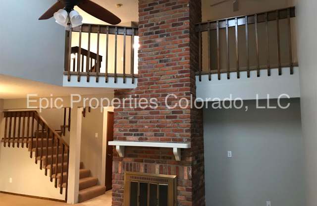 9989 Grove Way - 1, Unit #B Gallery 4