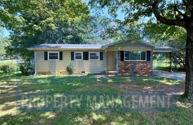 Centrally located 3 bedroom home! photos photos Centrally located 3 bedroom home! photos photos