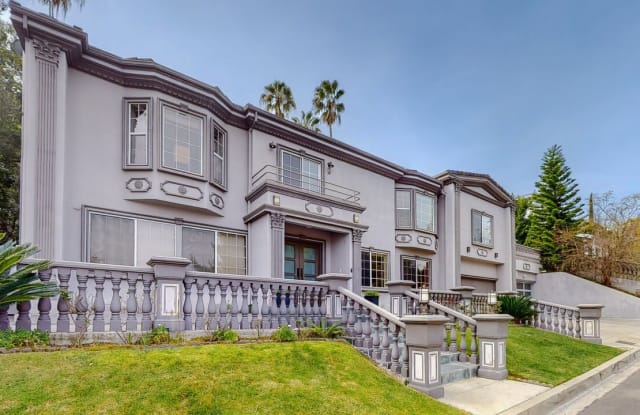 11372 Dona Teresa Dr - 11372 Dona Teresa Drive, Los Angeles, CA 91604