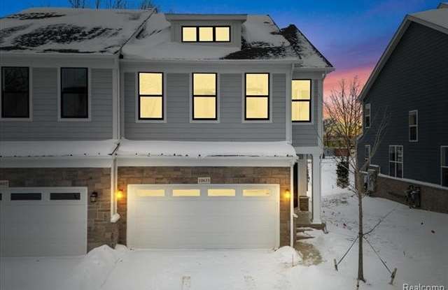 10633 Barrett photos photos 10633 Barrett photos photos