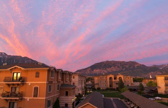 Torino Tower - 913 photos photos