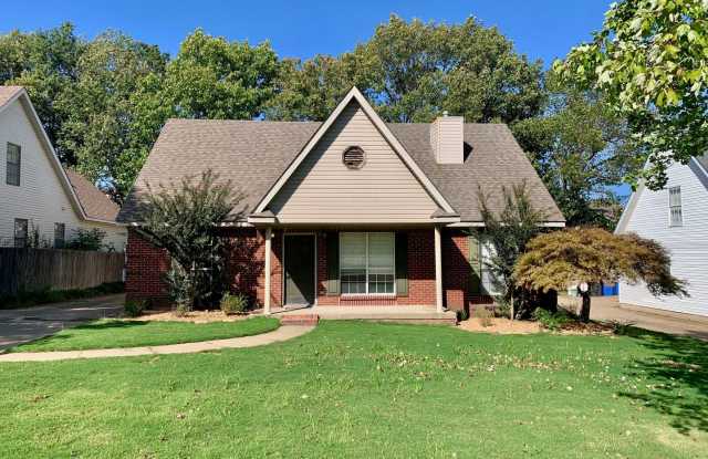 1414 Golf Course Rental – Prime Jonesboro Location photos photos