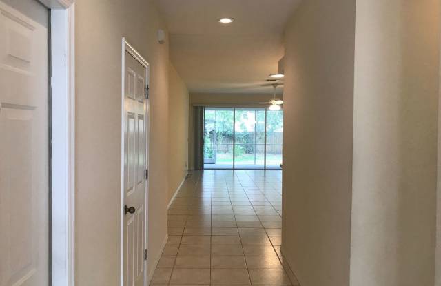10415 Mulligan Ct Gallery 3