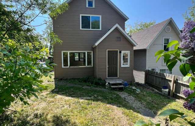 1718 New Street - Available June! - 1718 New Street, Duluth, MN 55806