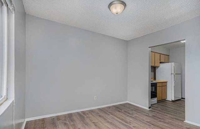5955 Briarcliff Lane - C Gallery 4